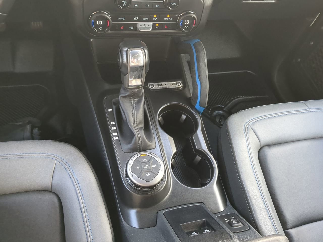 Certified 2023 Ford Bronco Black Diamond image 17