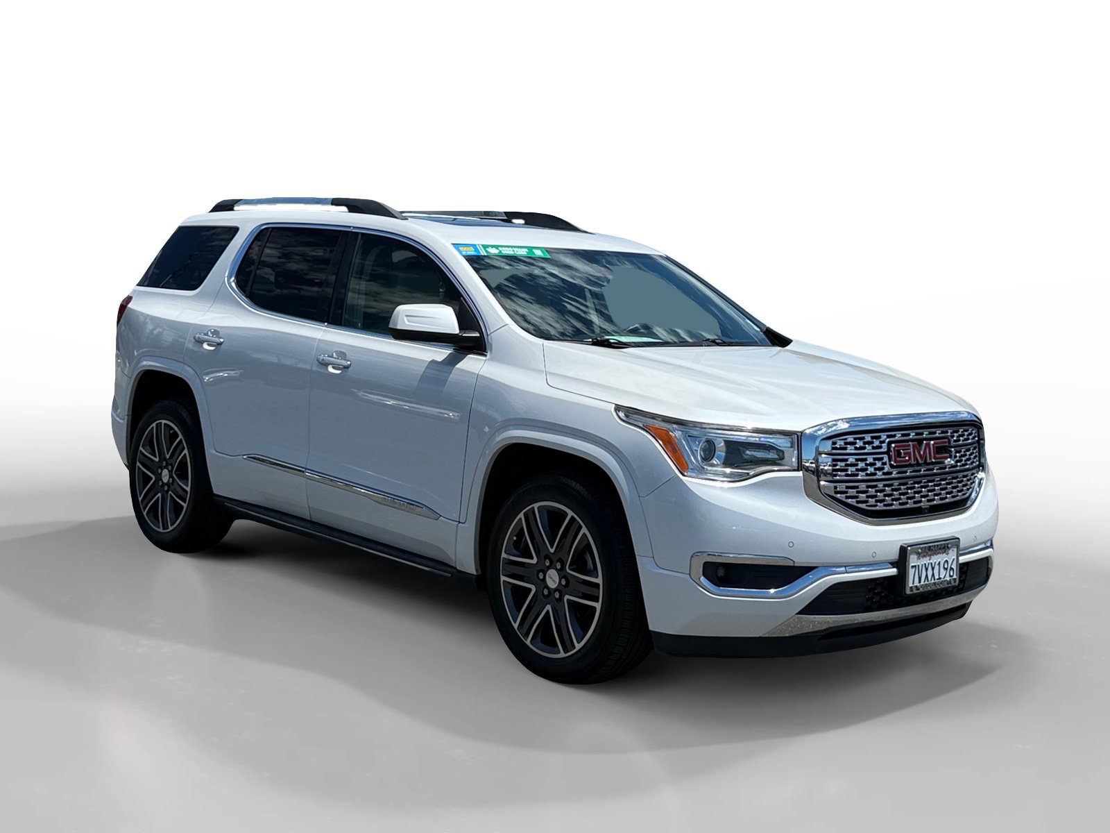 Used 2017 GMC Acadia Denali w/ Technology Package AWD/4WD image 7