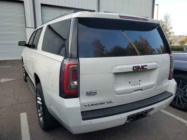 Used 2019 GMC Yukon XL SLT w/ Premium Edition image 3