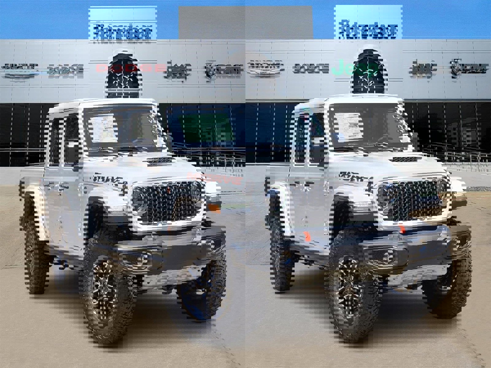 New 2025 Jeep Gladiator Mojave