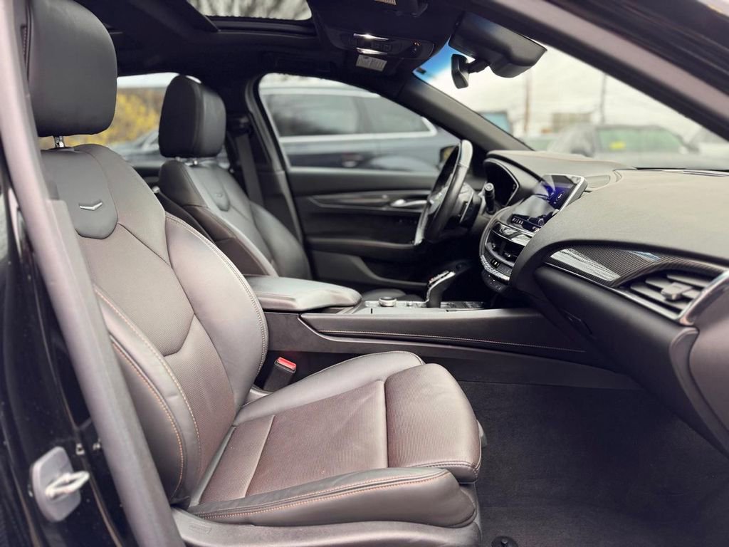 Used 2024 Cadillac CT5 Sport w/ Technology Package image 25