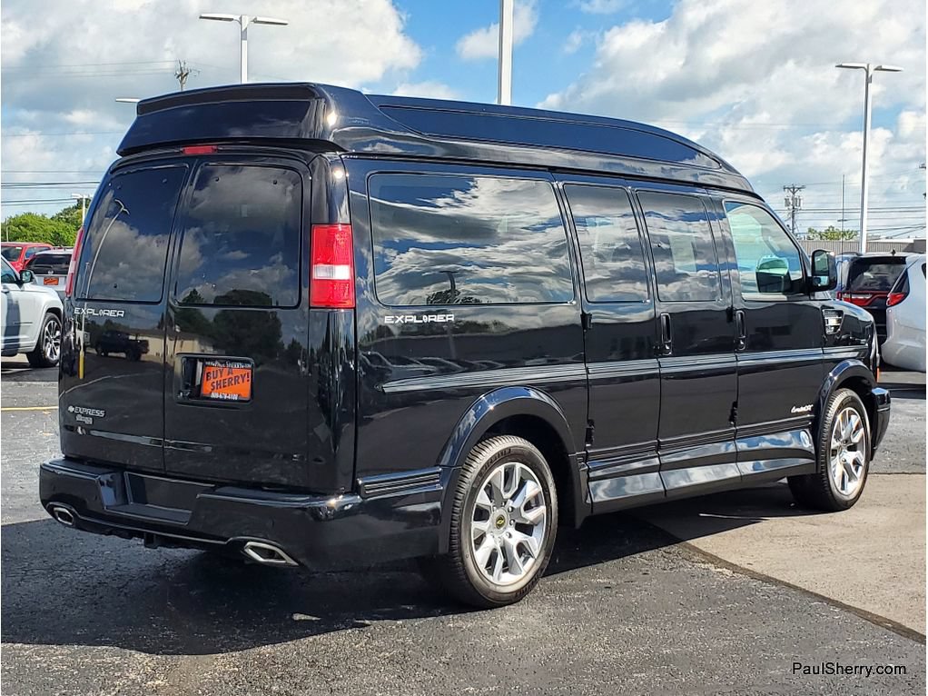 Used 2025 Chevrolet Express 2500 w/ Driver Convenience Package RWD image 16