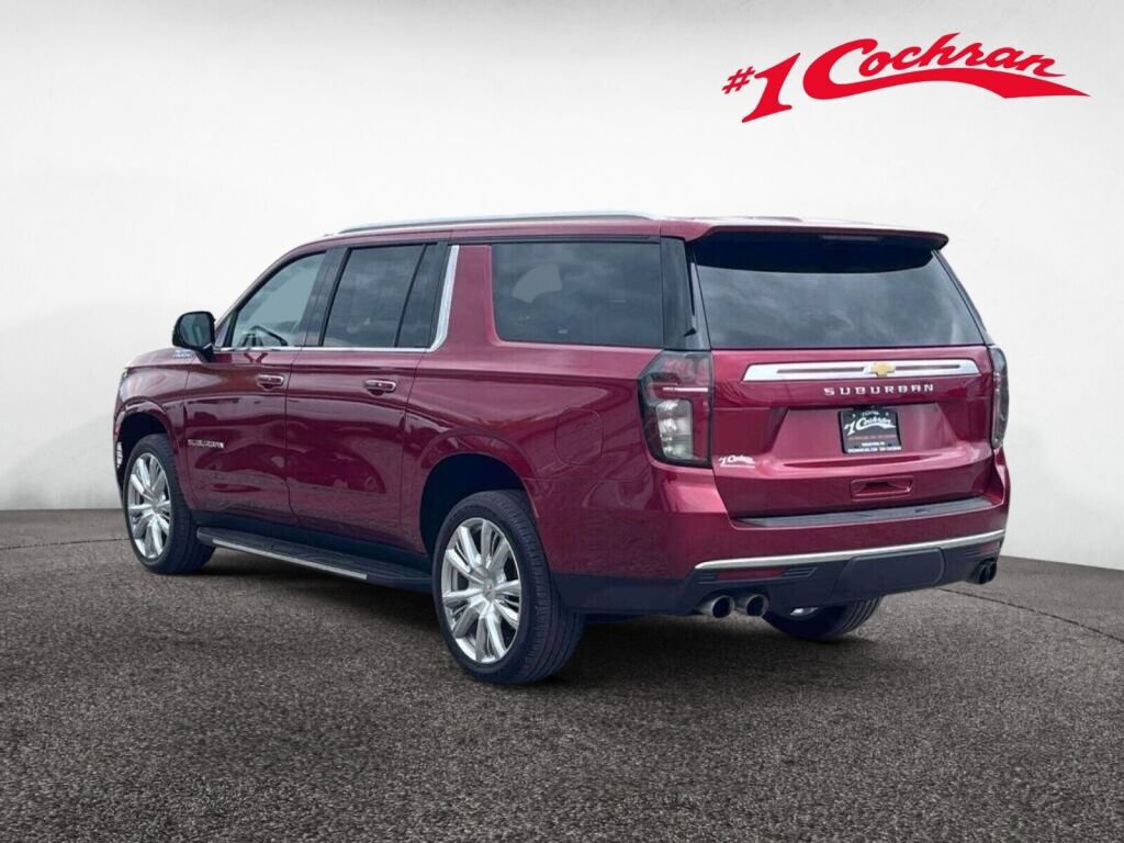 Used 2021 Chevrolet Suburban High Country AWD/4WD image 9