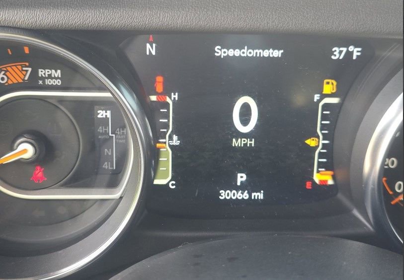 Used 2023 Jeep Wrangler Unlimited Rubicon 4xe w/ Steel Bumper Group image 12