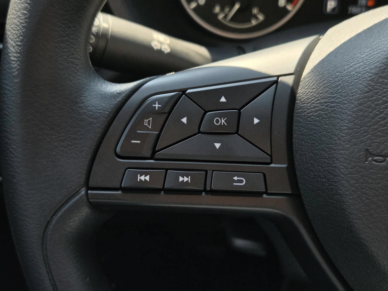 Certified 2025 Nissan Sentra S FWD image 28