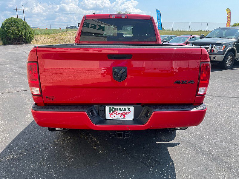 Used 2021 RAM 1500 Express w/ Wheel & Sound Group AWD/4WD image 7