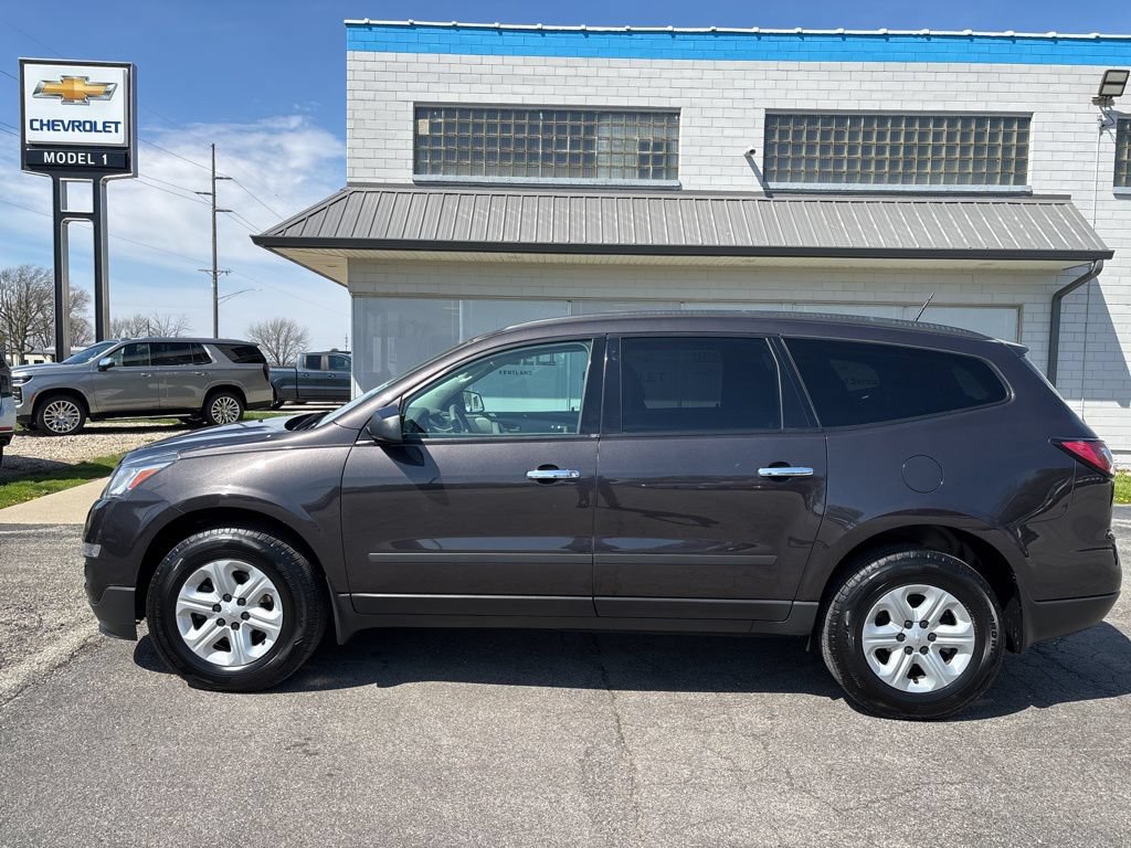 Used 2017 Chevrolet Traverse LS FWD image 6