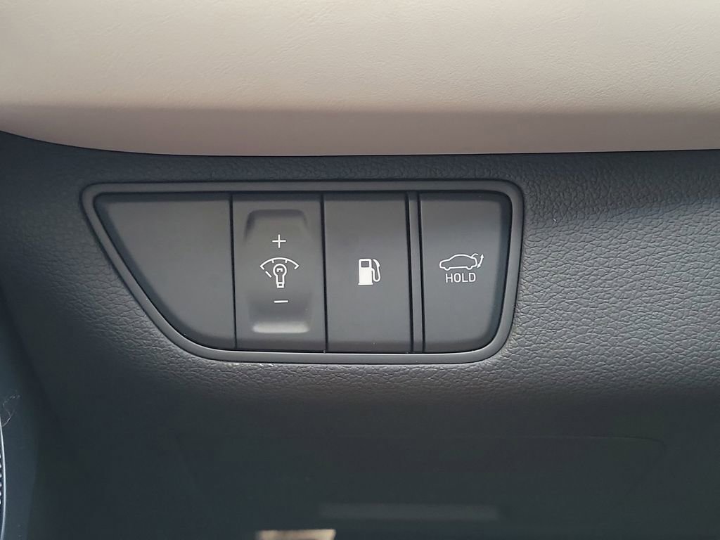 Used 2023 Genesis G70 3.3T w/ Sport Prestige Package image 25