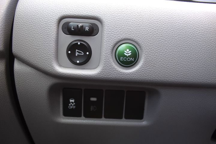 Used 2016 Honda Pilot LX image 22