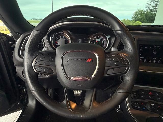Used 2022 Dodge Challenger R/T RWD image 19