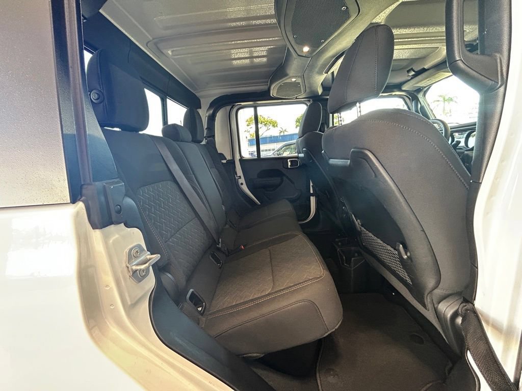 Used 2026 Jeep Gladiator Mojave AWD/4WD image 28