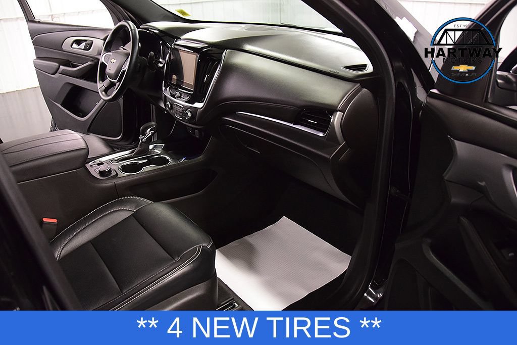 Used 2023 Chevrolet Traverse LT AWD/4WD image 29