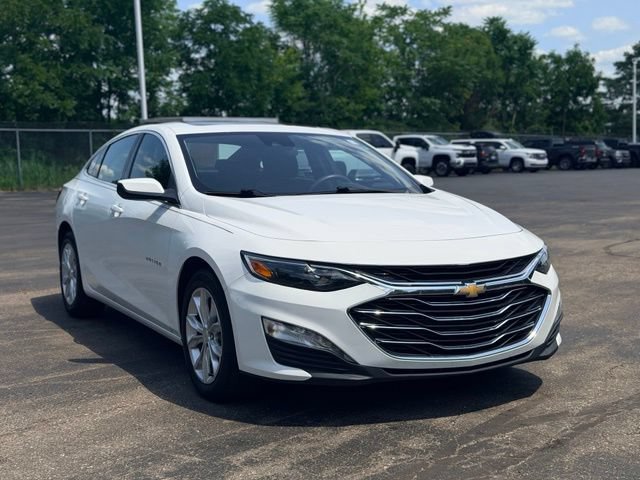 Used 2024 Chevrolet Malibu LT FWD image 4