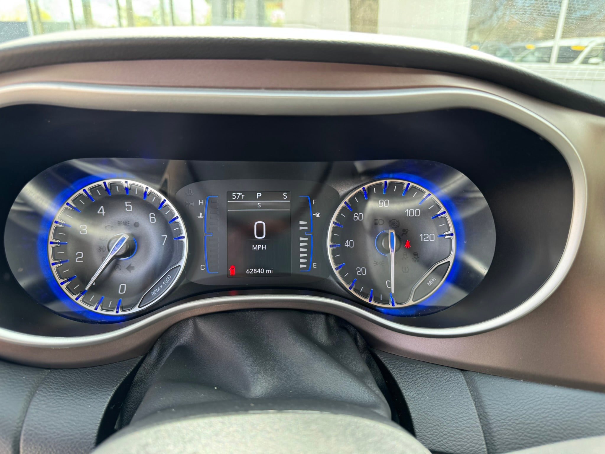 Used 2023 Chrysler Voyager LX FWD image 18