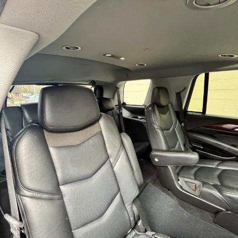 Used 2018 Cadillac Escalade Luxury image 14
