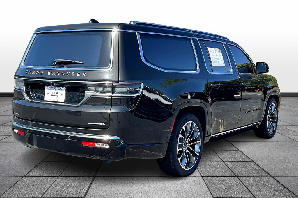 Used 2023 Jeep Grand Wagoneer L Series III image 13
