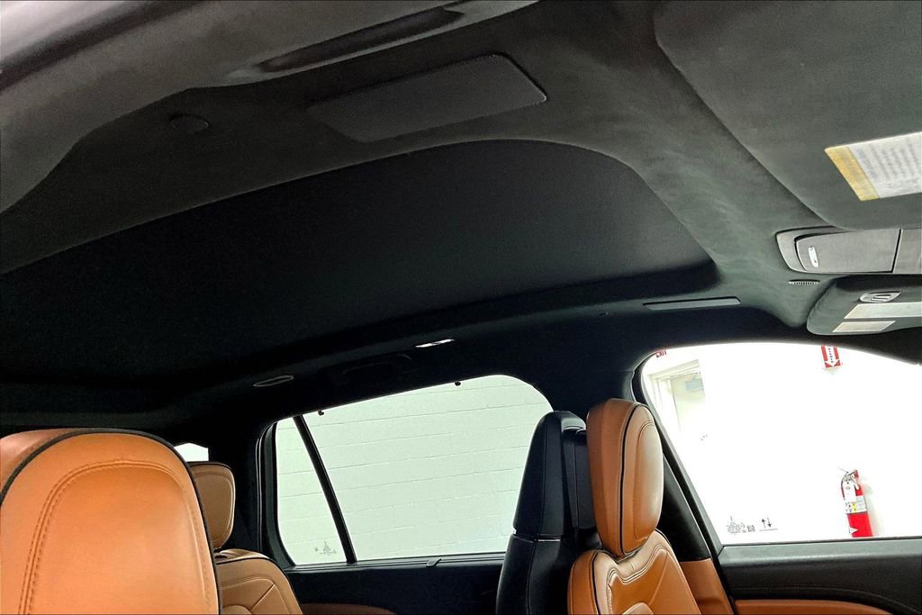 Used 2020 Lincoln Aviator Black Label Grand Touring w/ Class IV Trailer Tow Package image 20