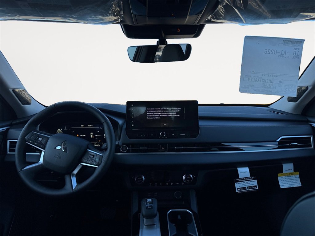 New 2026 Mitsubishi Outlander SE image 10