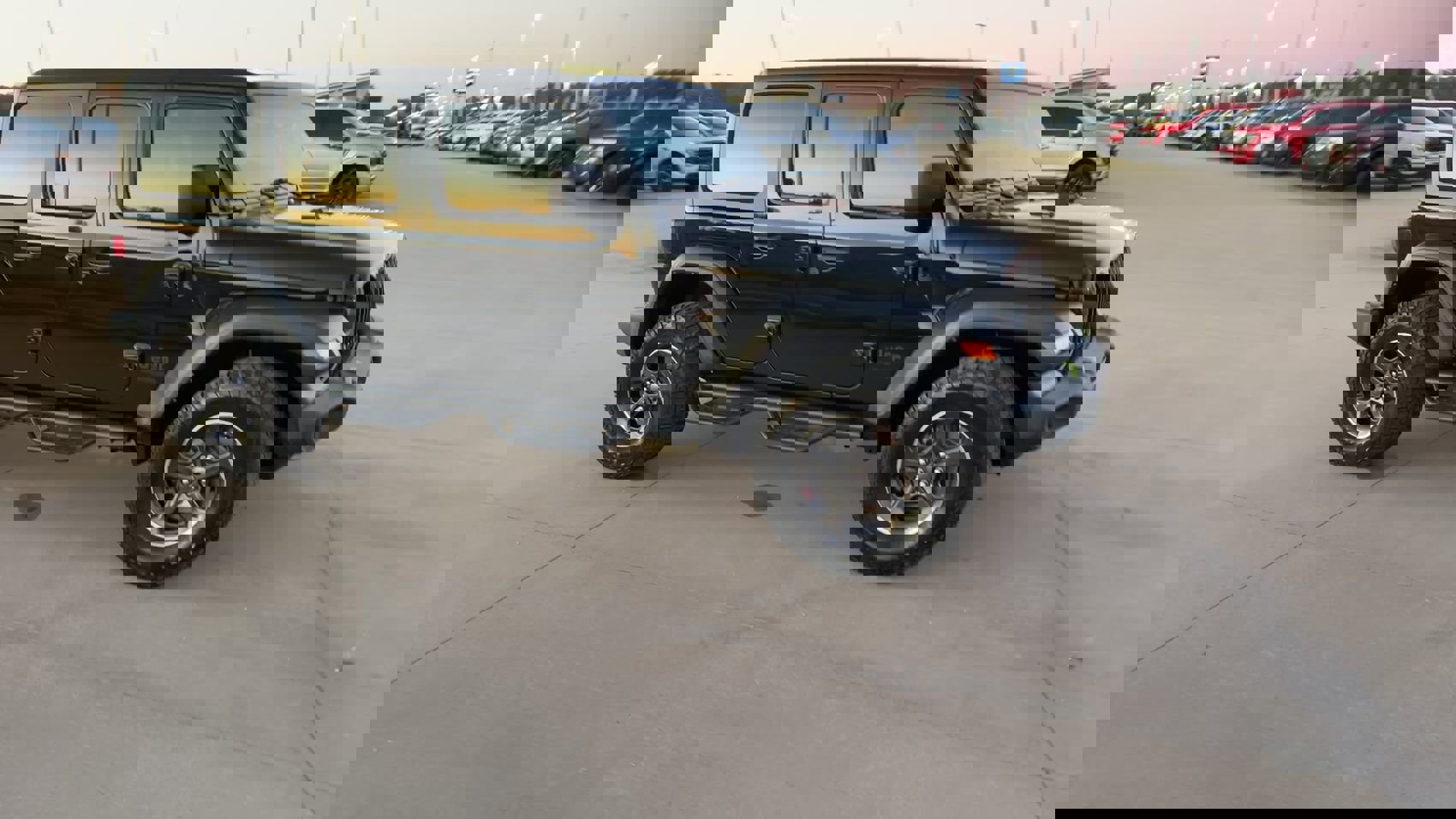 Used 2022 Jeep Wrangler Unlimited Sport image 9