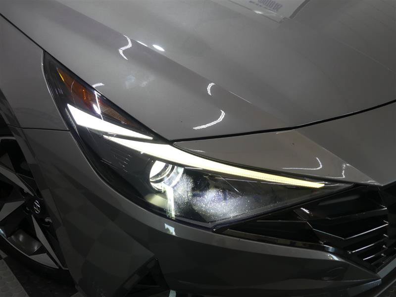 Used 2022 Hyundai Elantra SEL w/ Convenience + Premium Package FWD image 15
