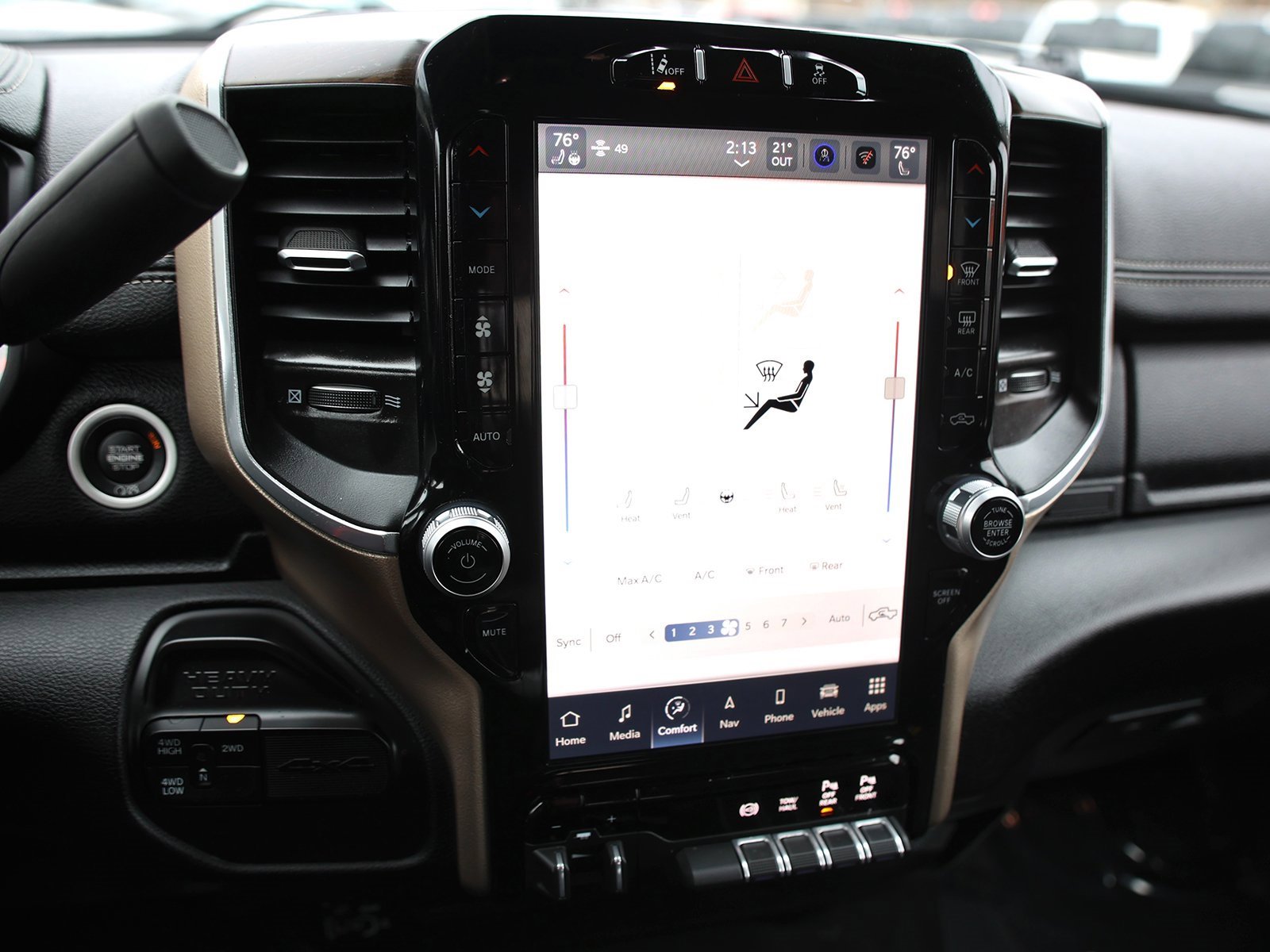 Used 2024 RAM 2500 Laramie w/ Safety Group image 26