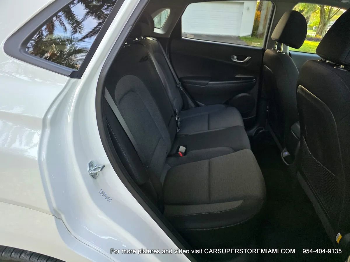 Used 2023 Hyundai Kona SEL FWD image 48