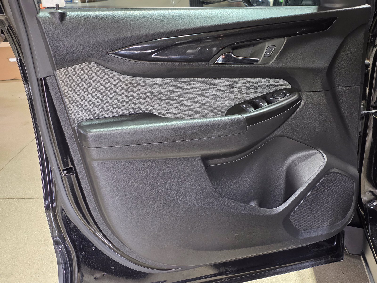 Used 2024 Chevrolet TrailBlazer LT FWD image 20