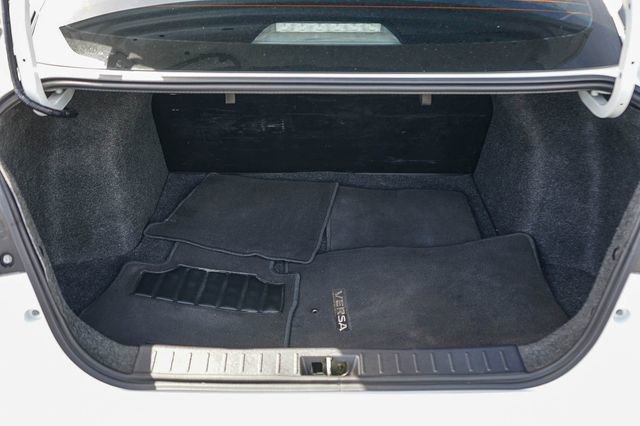 Used 2023 Nissan Versa S w/ Trunk Package image 26