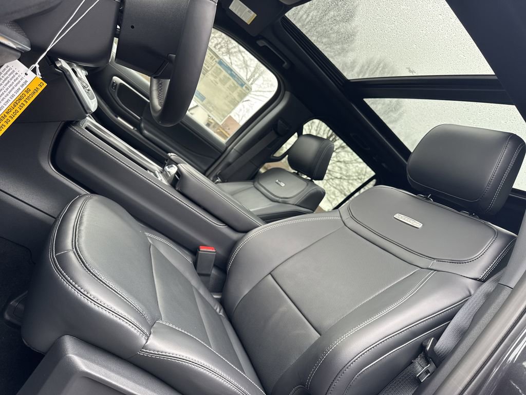 New 2025 Ford Expedition Max Platinum w/ Stealth Appearance Package AWD/4WD image 35