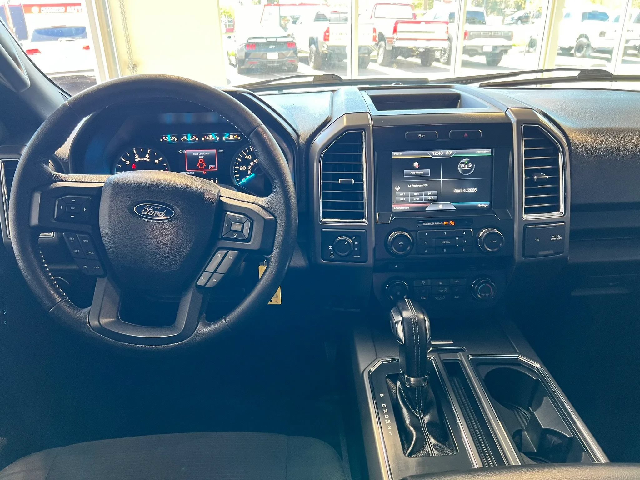 Used 2015 Ford F150 XLT w/ Equipment Group 302A Luxury AWD/4WD image 19