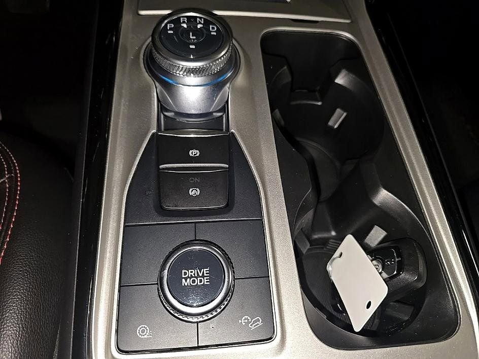 Used 2023 Ford Explorer ST-Line image 22