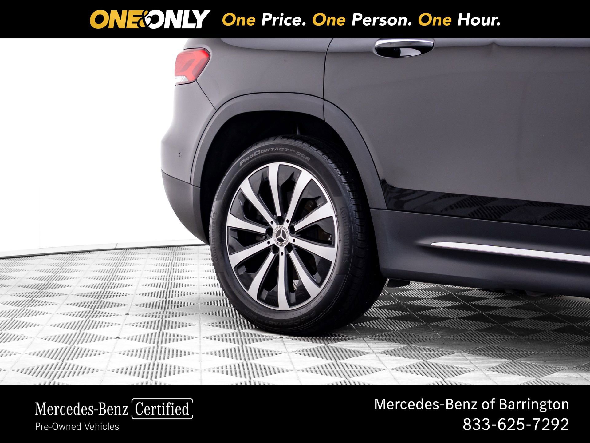 Used 2023 Mercedes-Benz GLB 250 4MATIC w/ Premium Package image 37