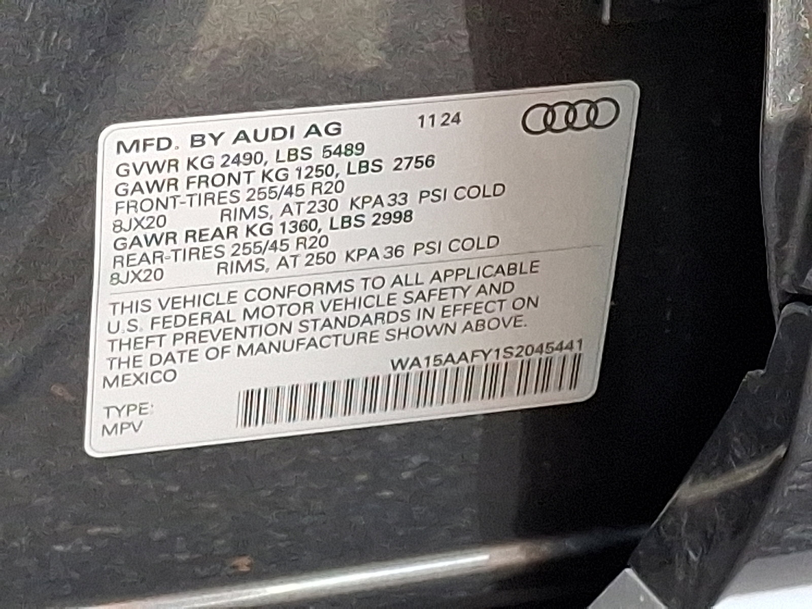 Certified 2025 Audi Q5 2.0T Premium Plus image 30