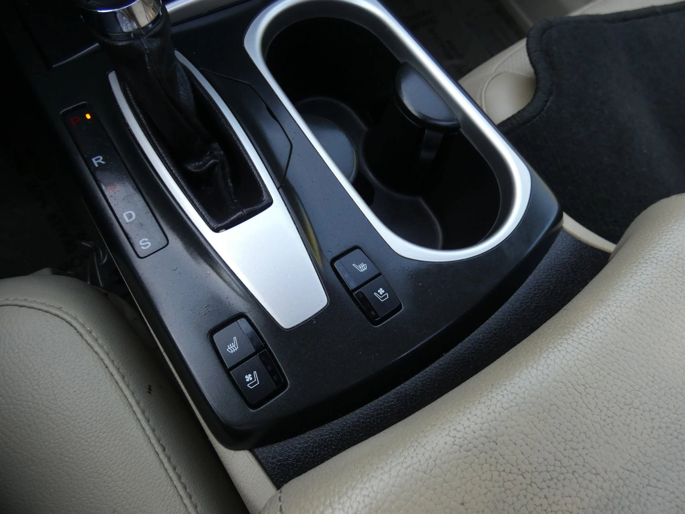 Used 2016 Acura RDX FWD w/ Advance Package image 64