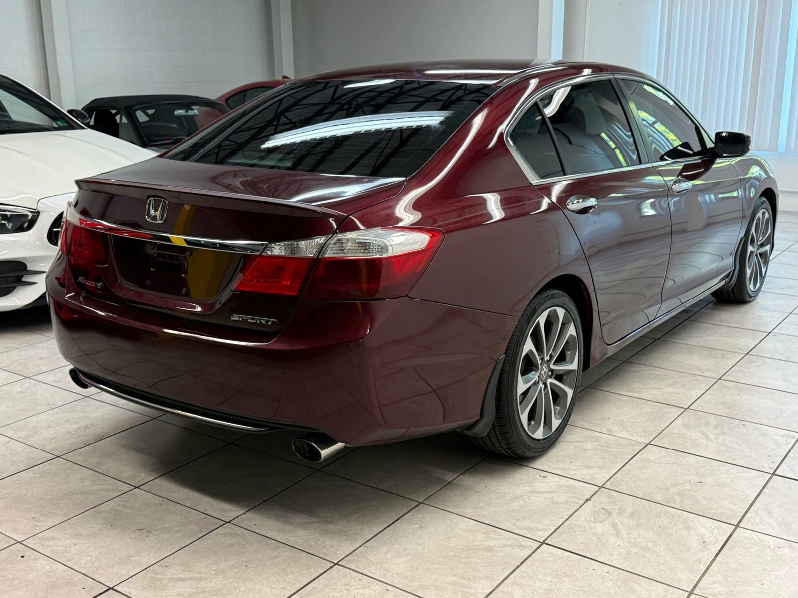 Used 2015 Honda Accord Sport image 8