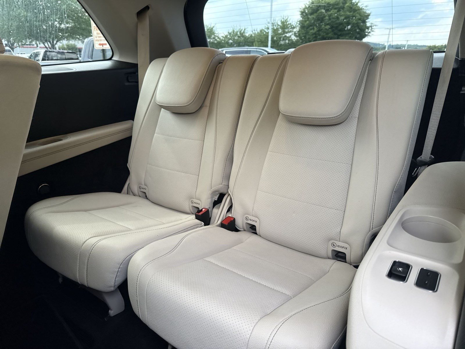 Used 2022 Mercedes-Benz GLS 450 4MATIC image 32