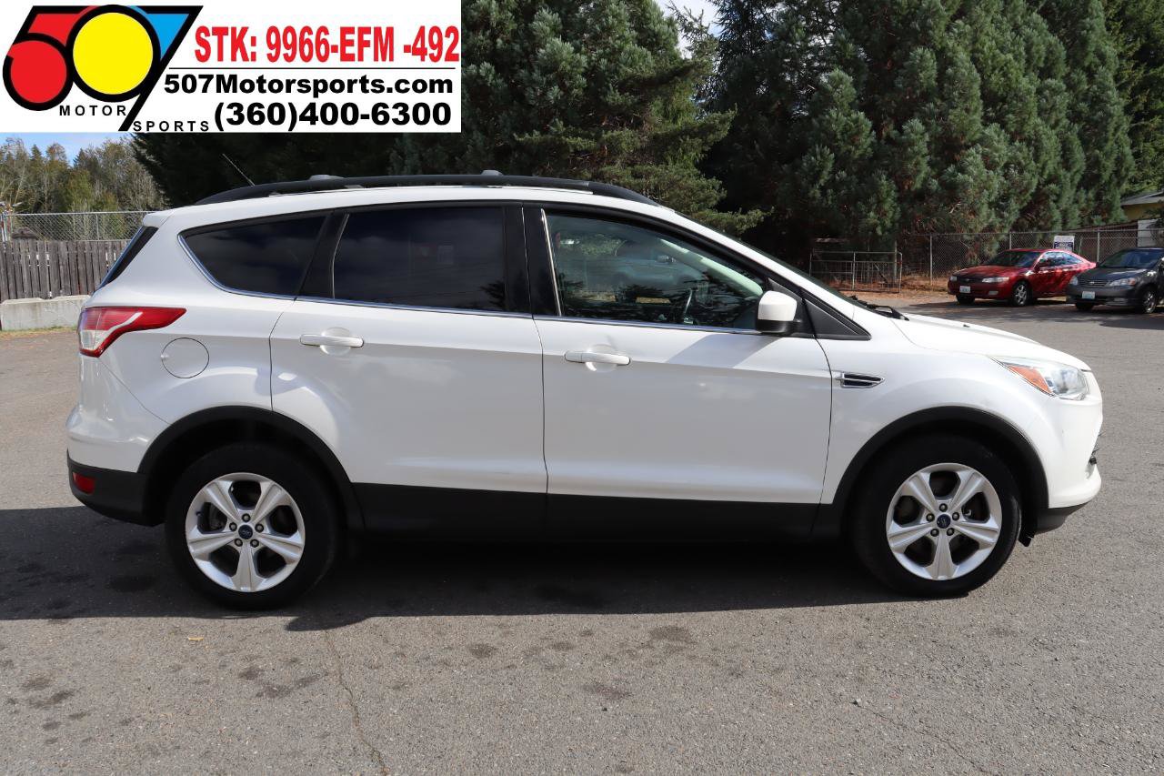 Used 2014 Ford Escape SE w/ Leather Comfort Package AWD/4WD image 9