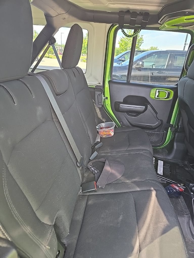 Used 2019 Jeep Wrangler Unlimited Sport S AWD/4WD image 30