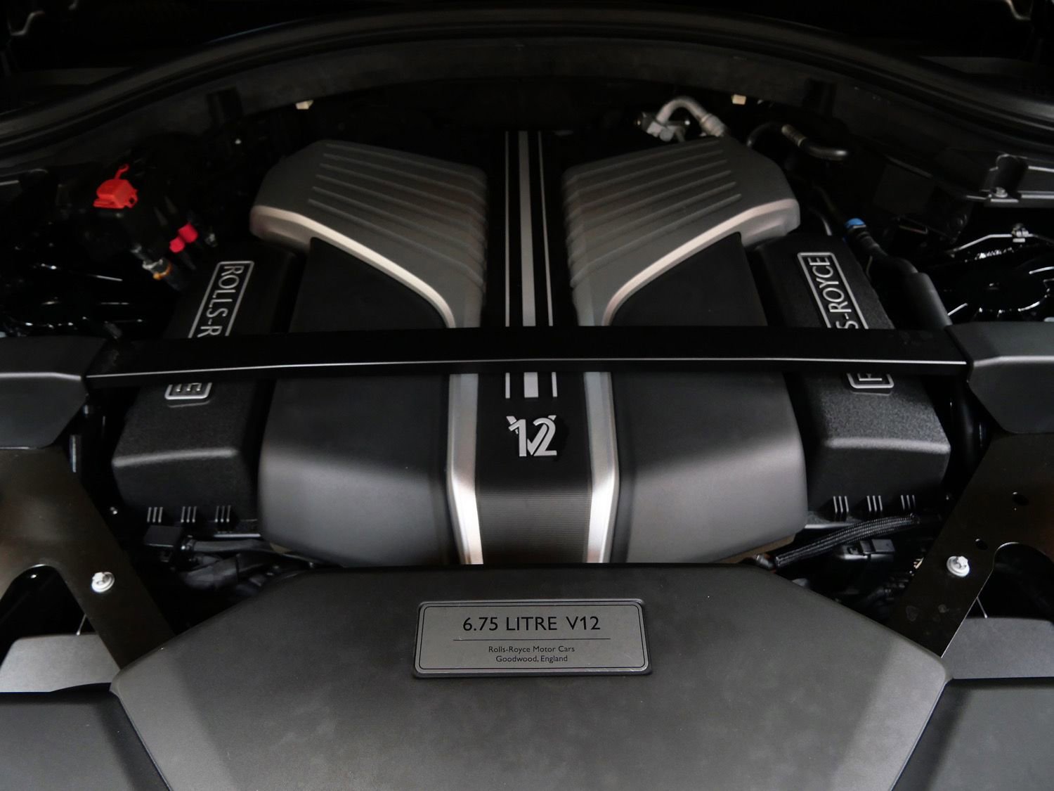 Used 2022 Rolls-Royce Cullinan AWD/4WD image 32