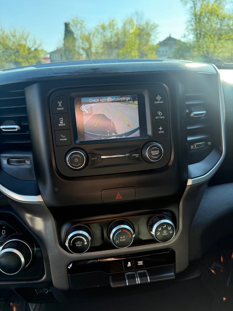 Used 2021 RAM 1500 Big Horn AWD/4WD image 16