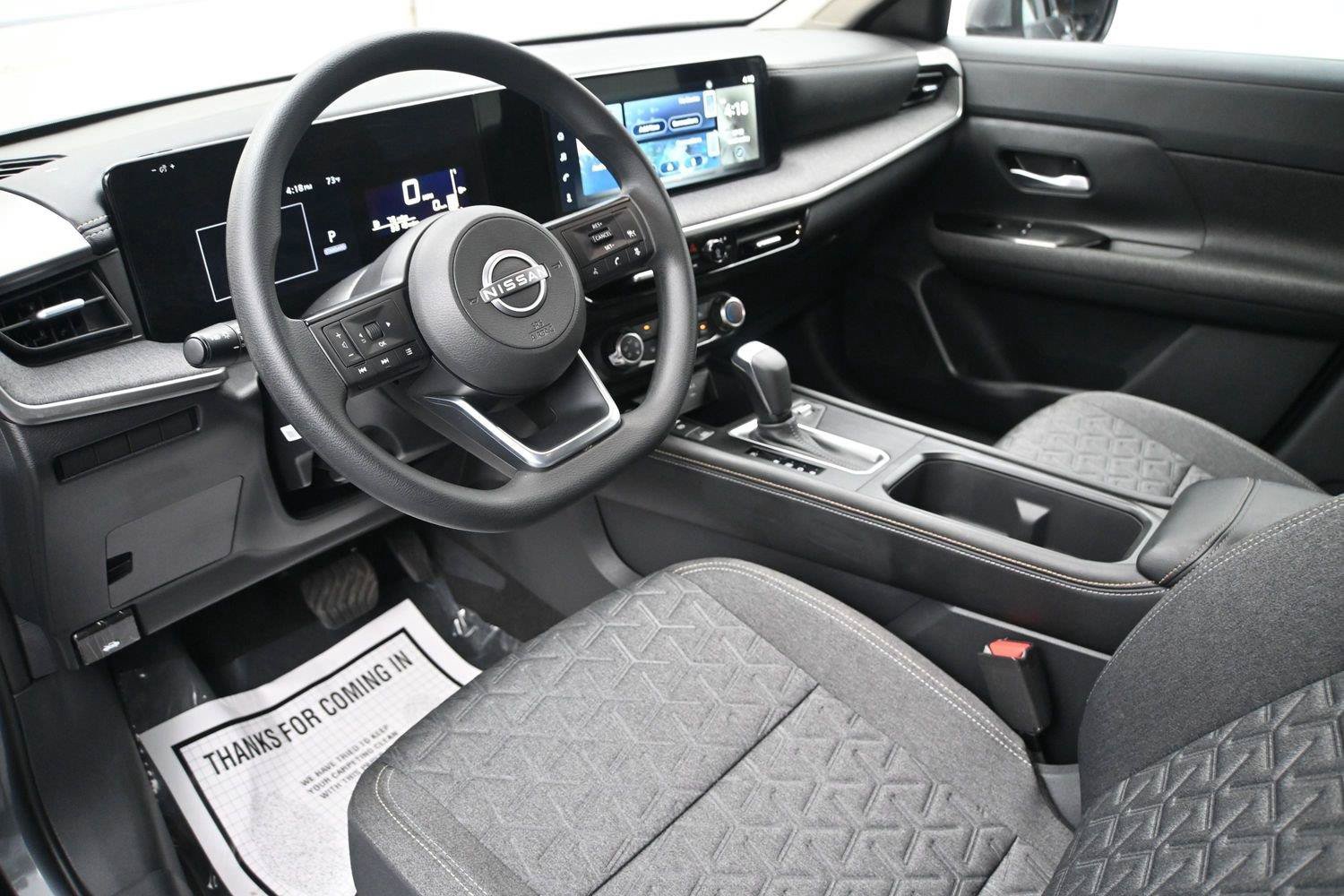 Certified 2025 Nissan Kicks SV AWD/4WD image 2