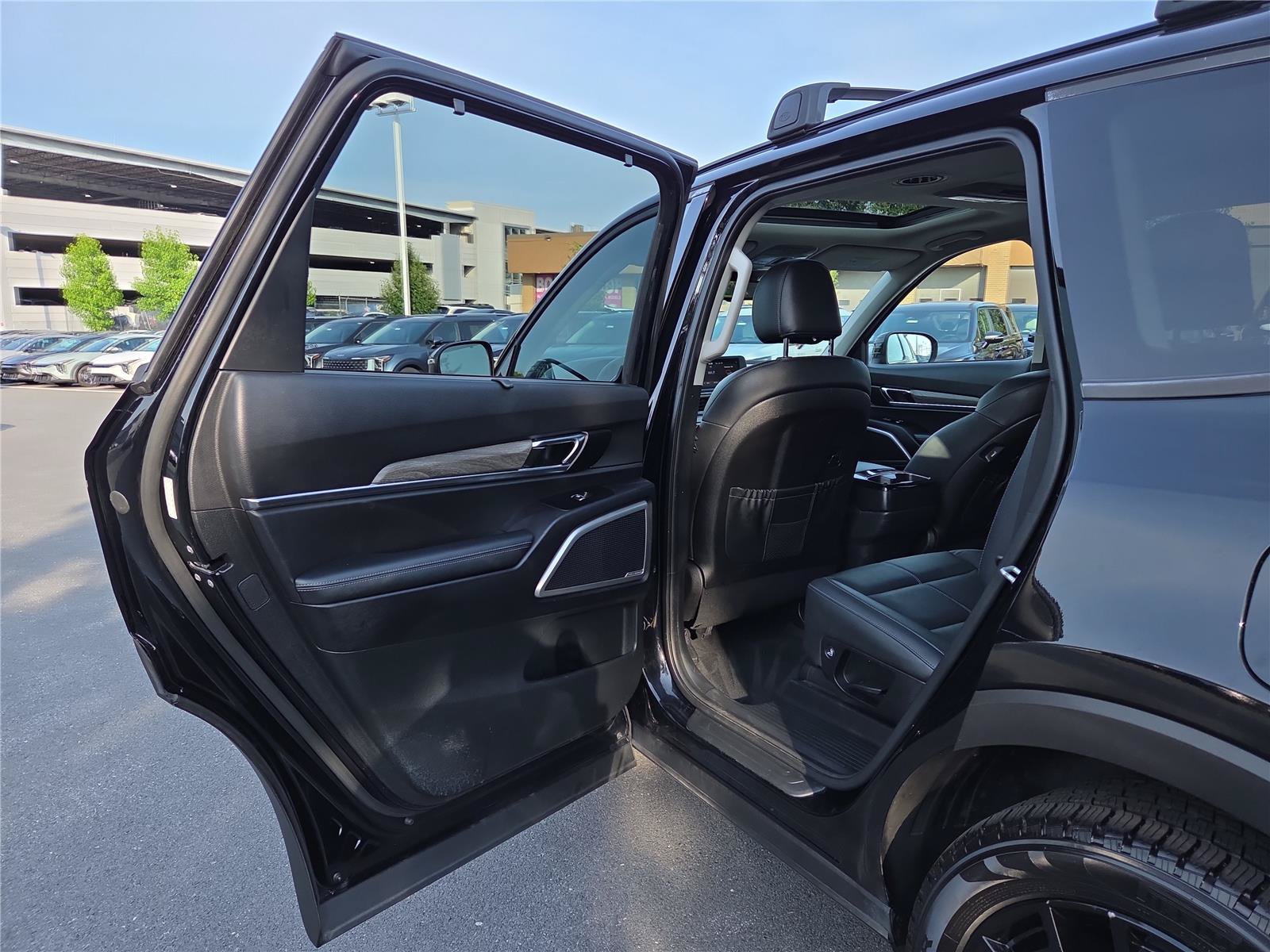 Used 2021 Kia Telluride EX w/ EX Premium Package AWD/4WD image 29