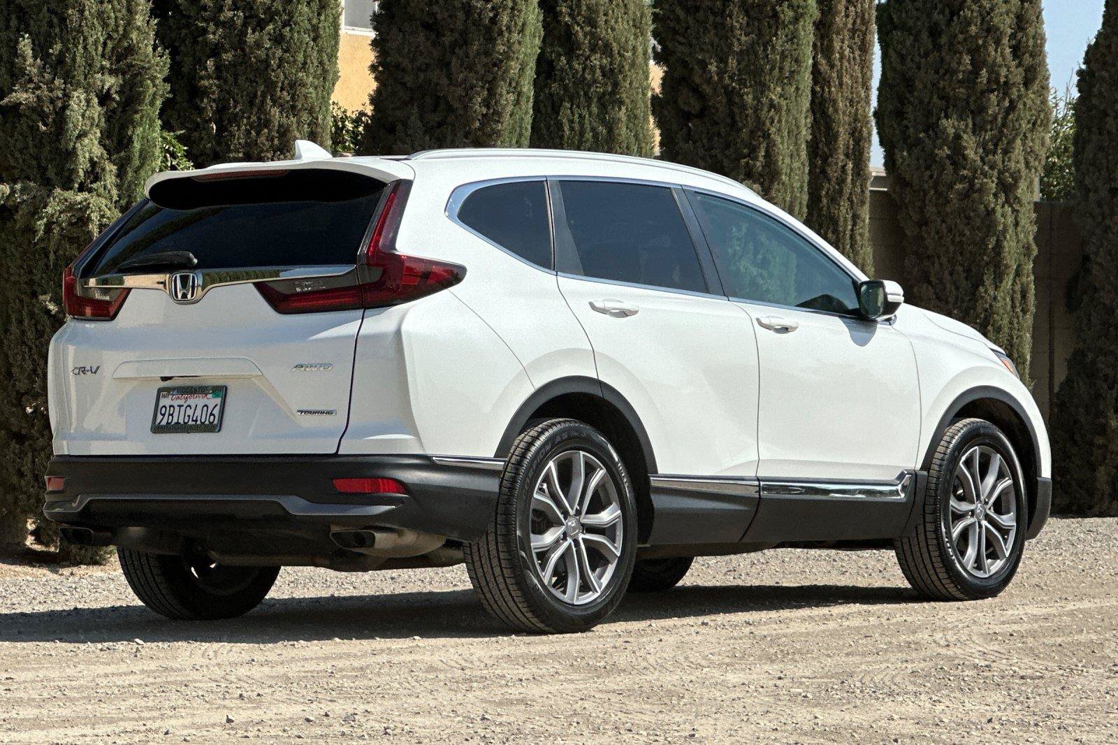 Used 2022 Honda CR-V Touring image 3