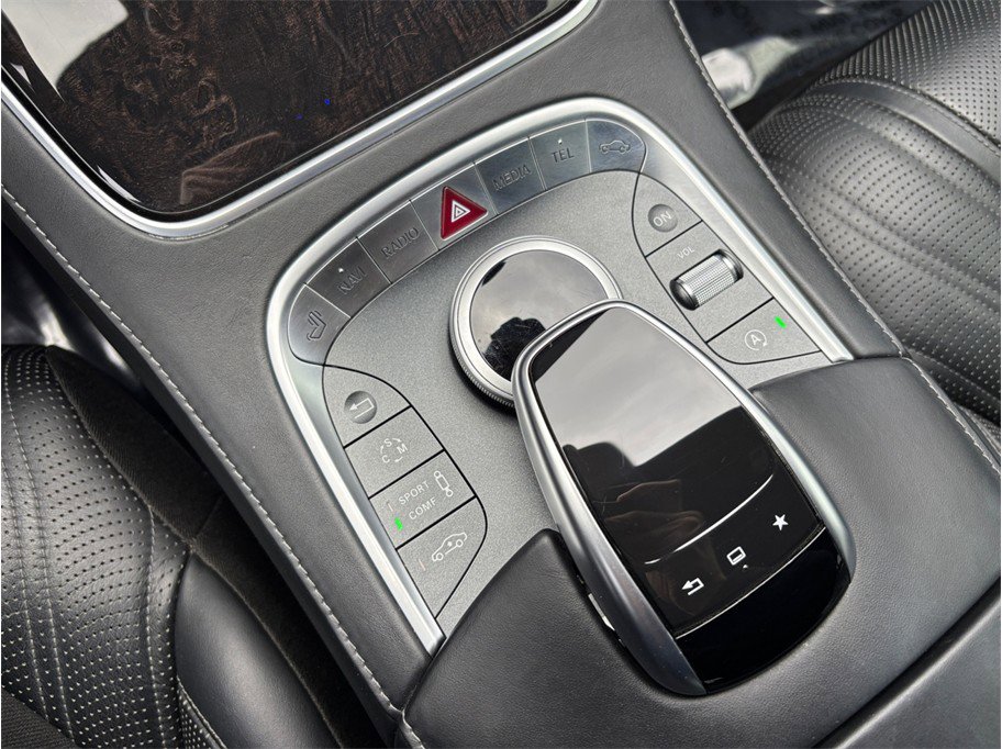 Used 2016 Mercedes-Benz S 63 AMG 4MATIC Sedan image 36