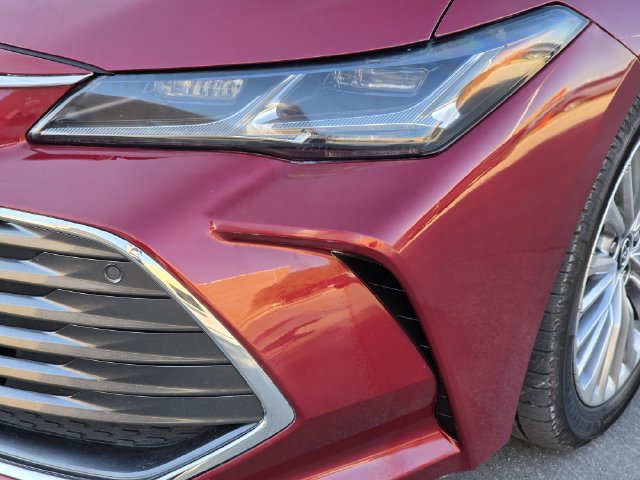 Used 2019 Toyota Avalon Limited w/ Advanced Safety Package FWD image 6