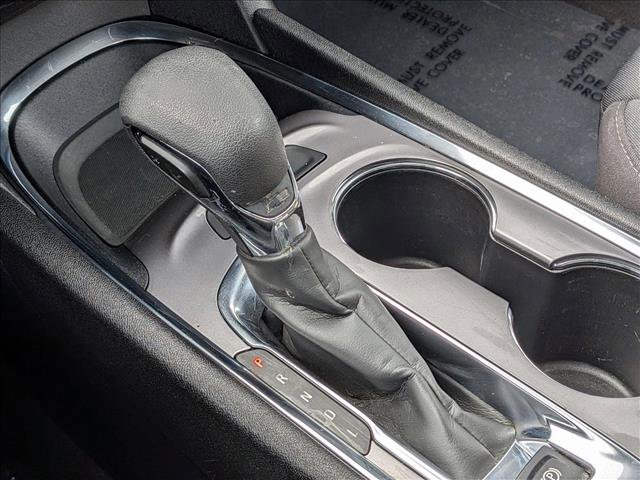 Used 2023 Chevrolet Malibu LT image 9