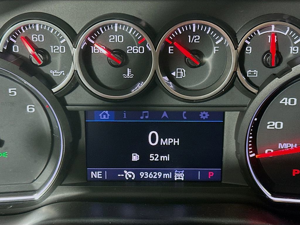 Used 2020 Chevrolet Silverado 1500 LT w/ All-Star Edition image 15