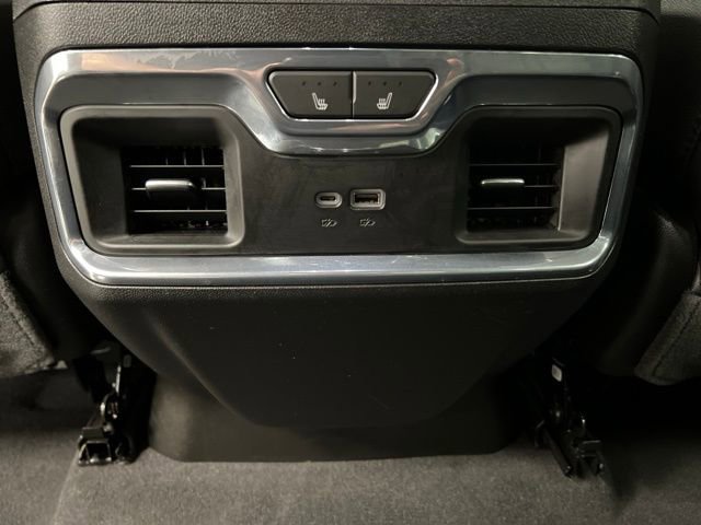 Used 2024 Chevrolet Silverado 3500 High Country w/ Technology Package AWD/4WD image 46