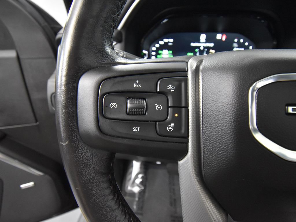 Used 2022 GMC Yukon Denali w/ Denali Ultimate Package image 29