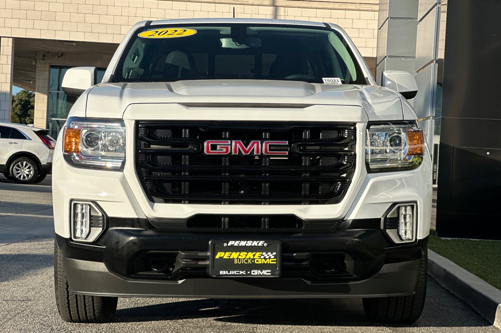Used 2022 GMC Canyon Elevation w/ Trailering Package image 9